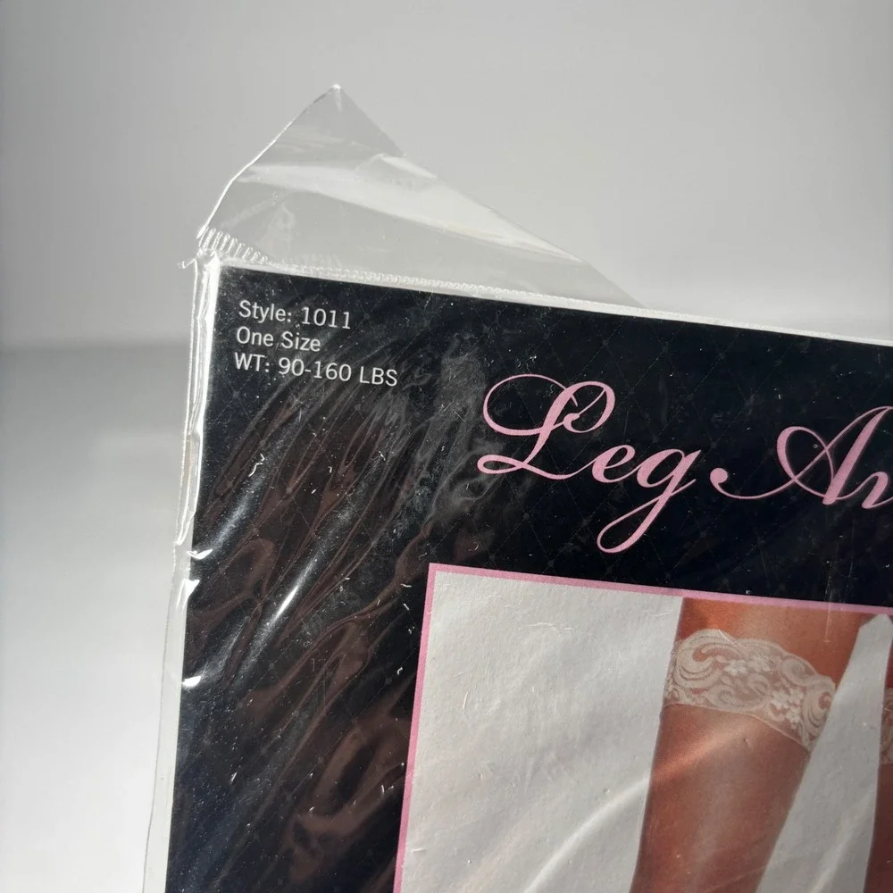 Leg Avenue Sheer Thigh Highs One Size Red Lace Top Stockings